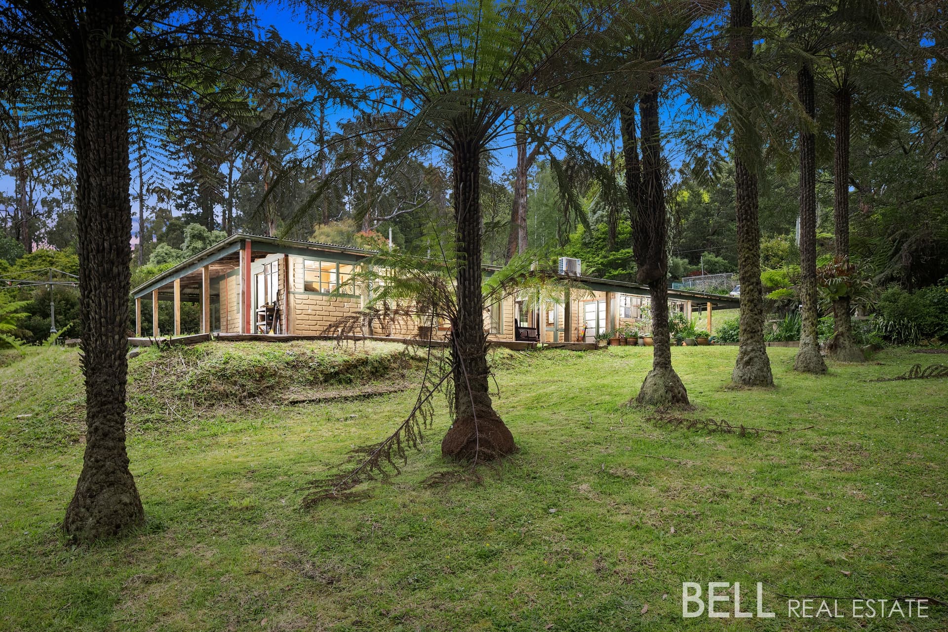36 Baker Street, COCKATOO VIC 3781