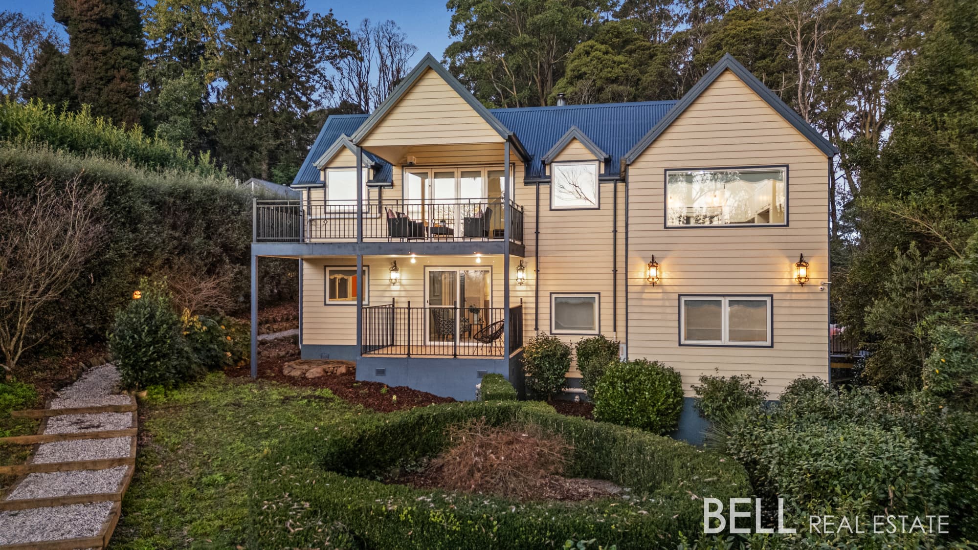 6 Observatory Road, MOUNT DANDENONG VIC 3767