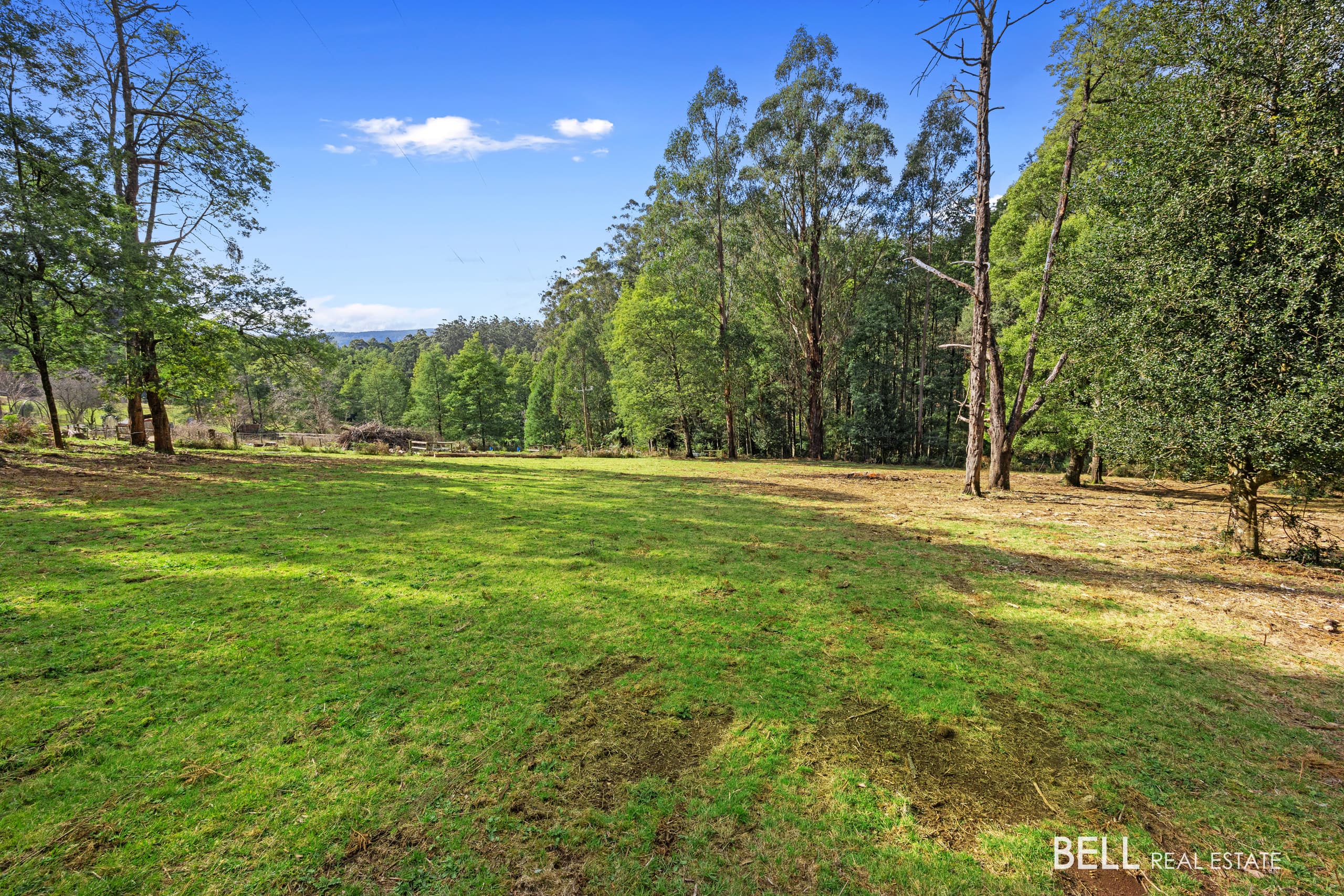 555 Hazeldene Road, GLADYSDALE VIC 3797