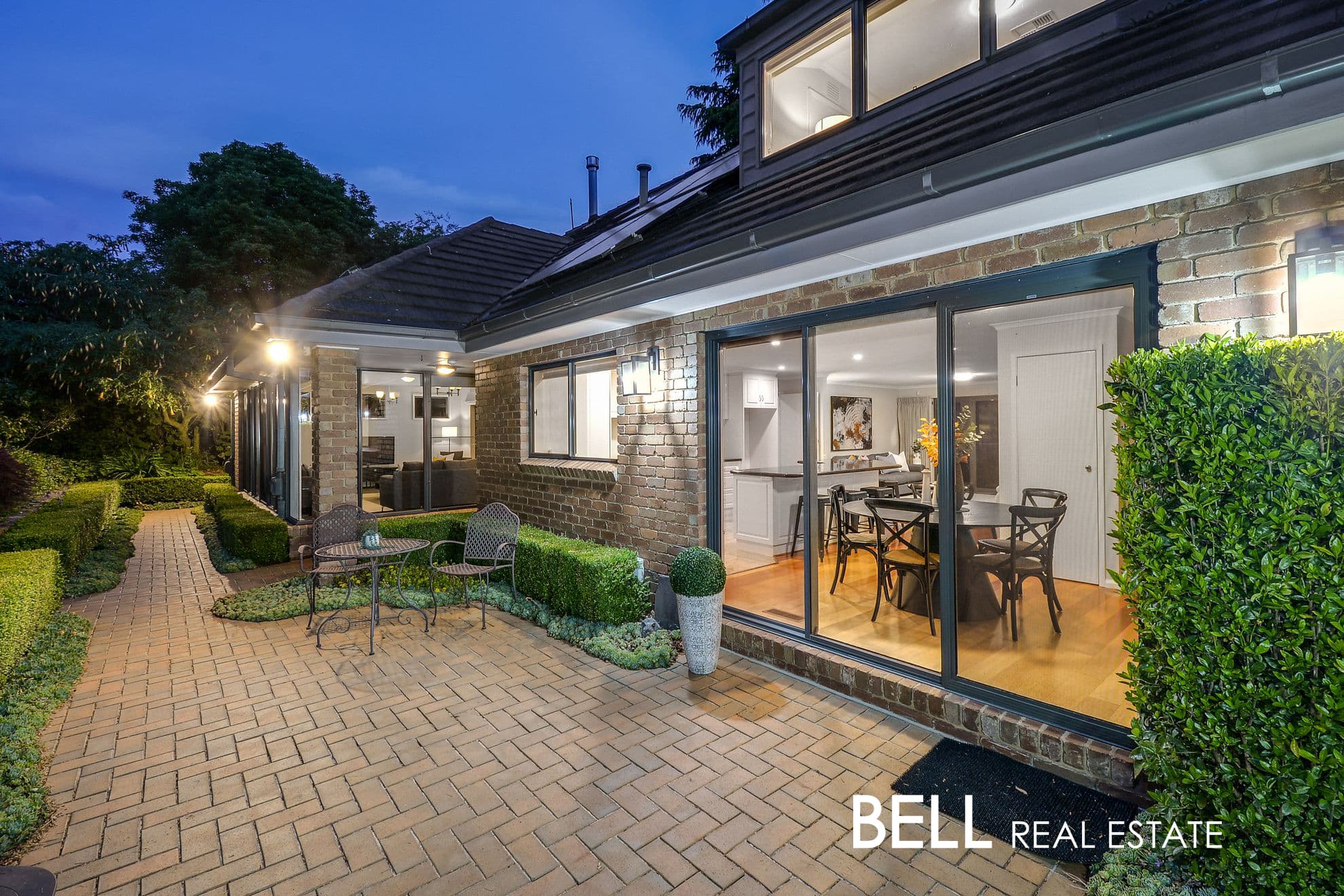 8 Ridge Road, KALLISTA VIC 3791