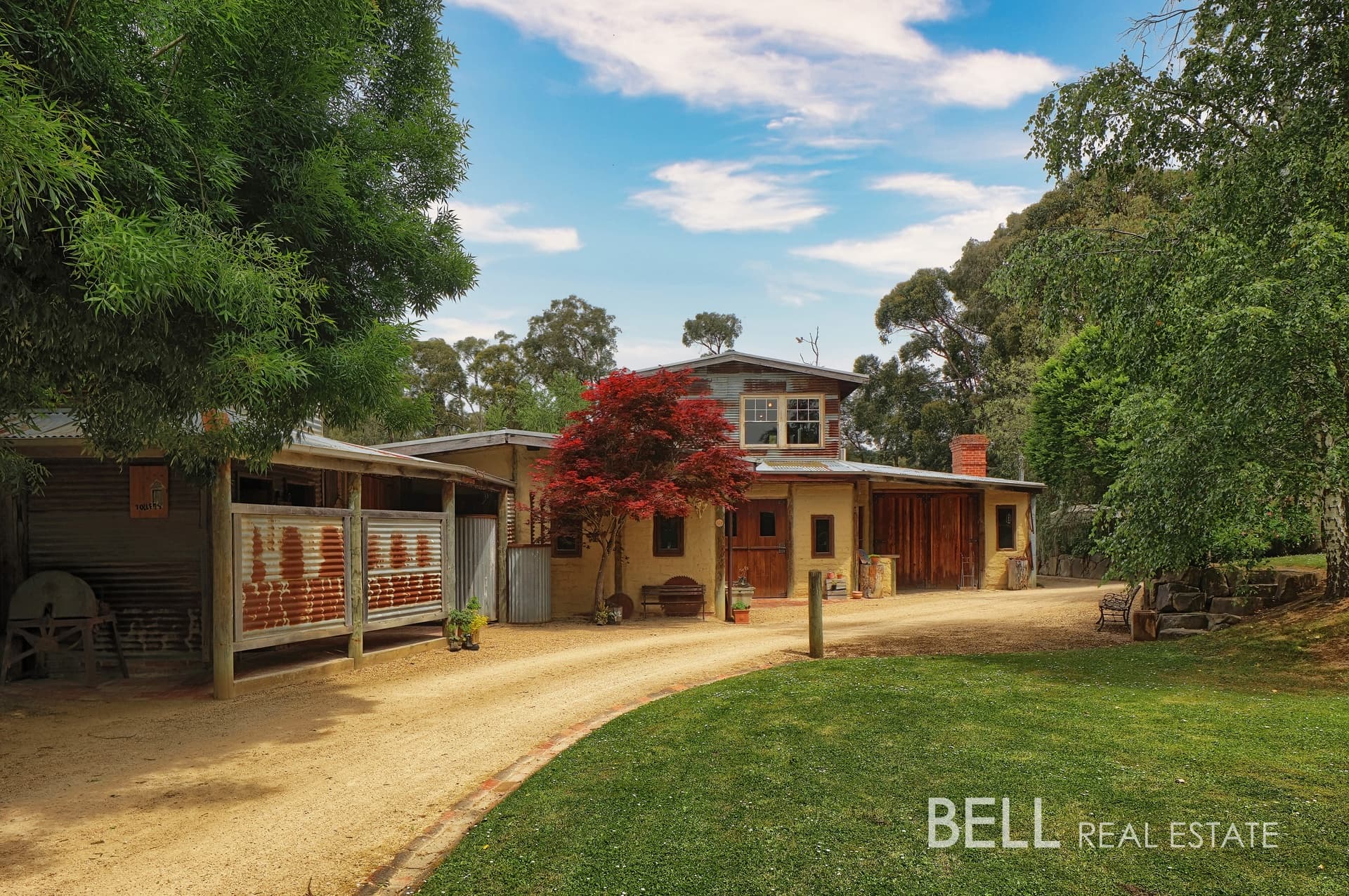 9 Eleanor Drive, SILVAN VIC 3795