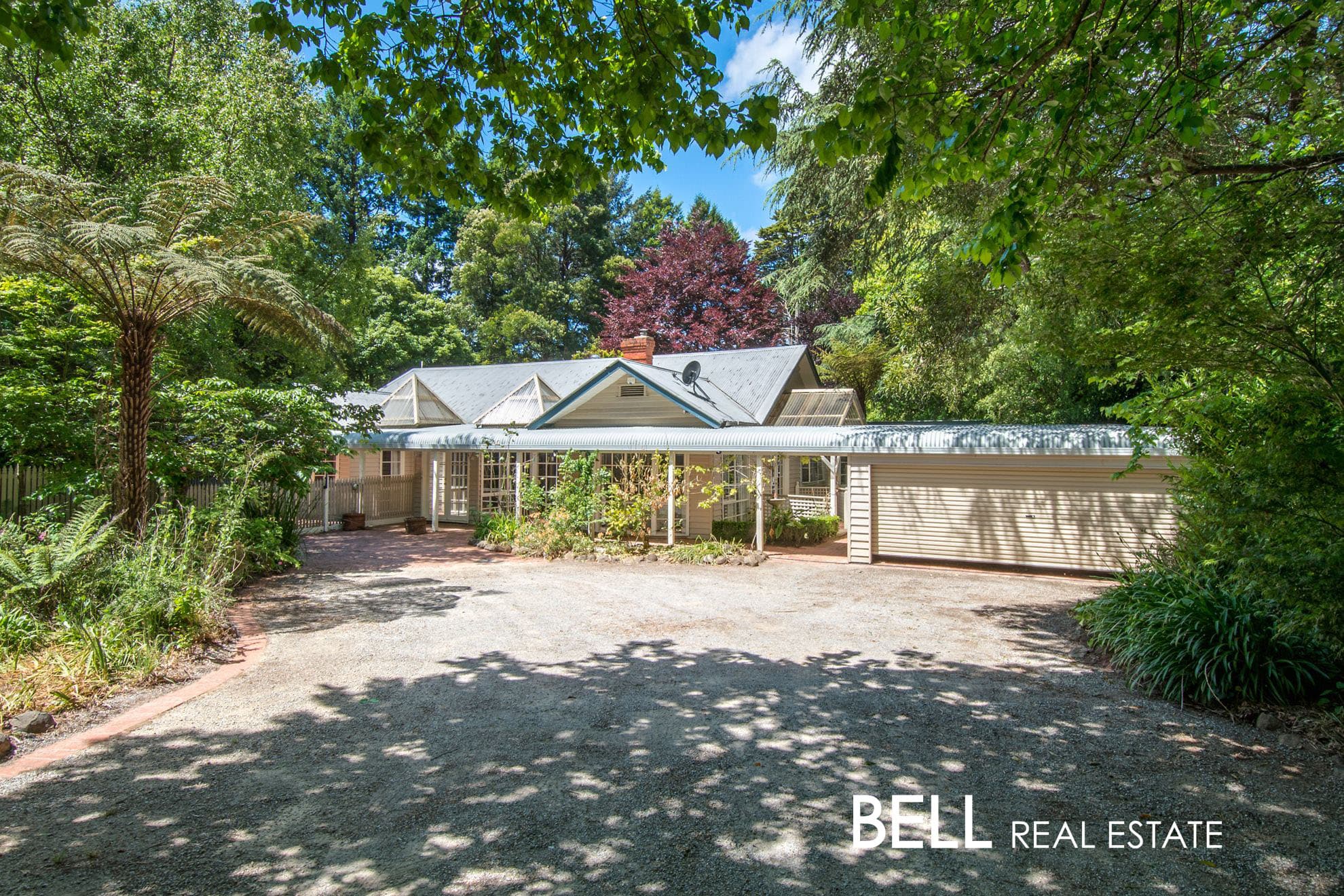 13 Clarkmont Road, SASSAFRAS VIC 3787