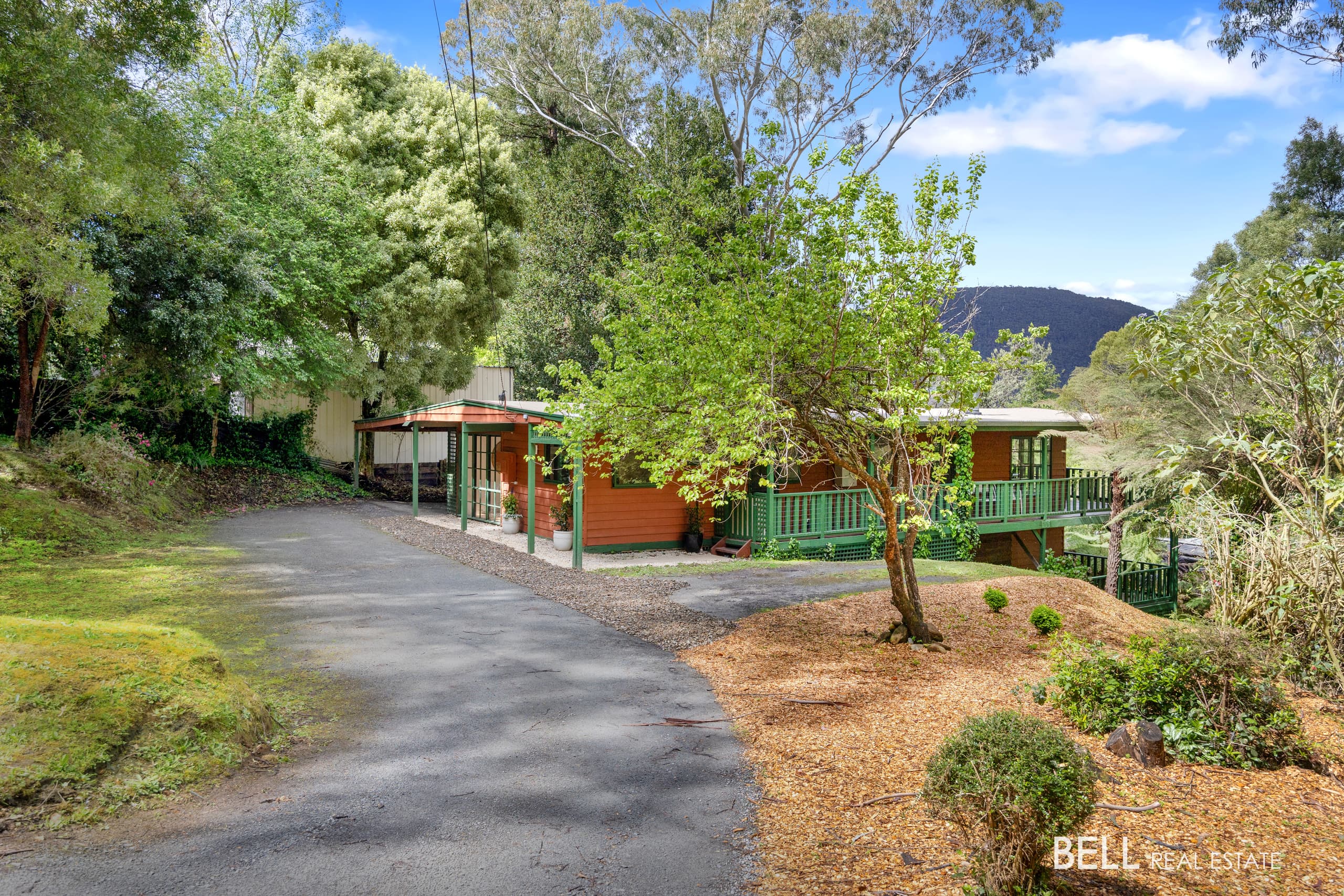 25 Sussex Street, WARBURTON VIC 3799