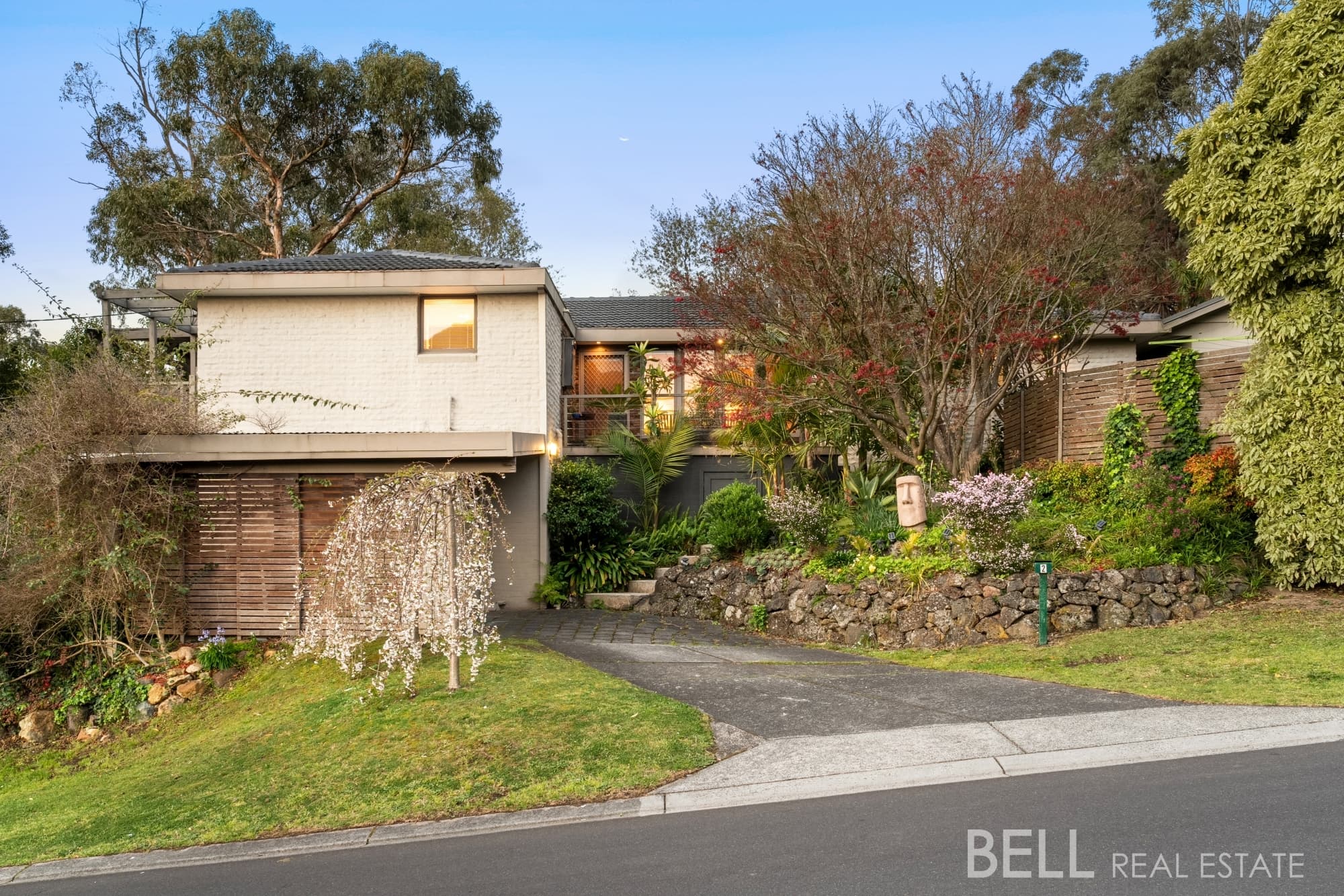 2 Summerhill Road, MONTROSE VIC 3765