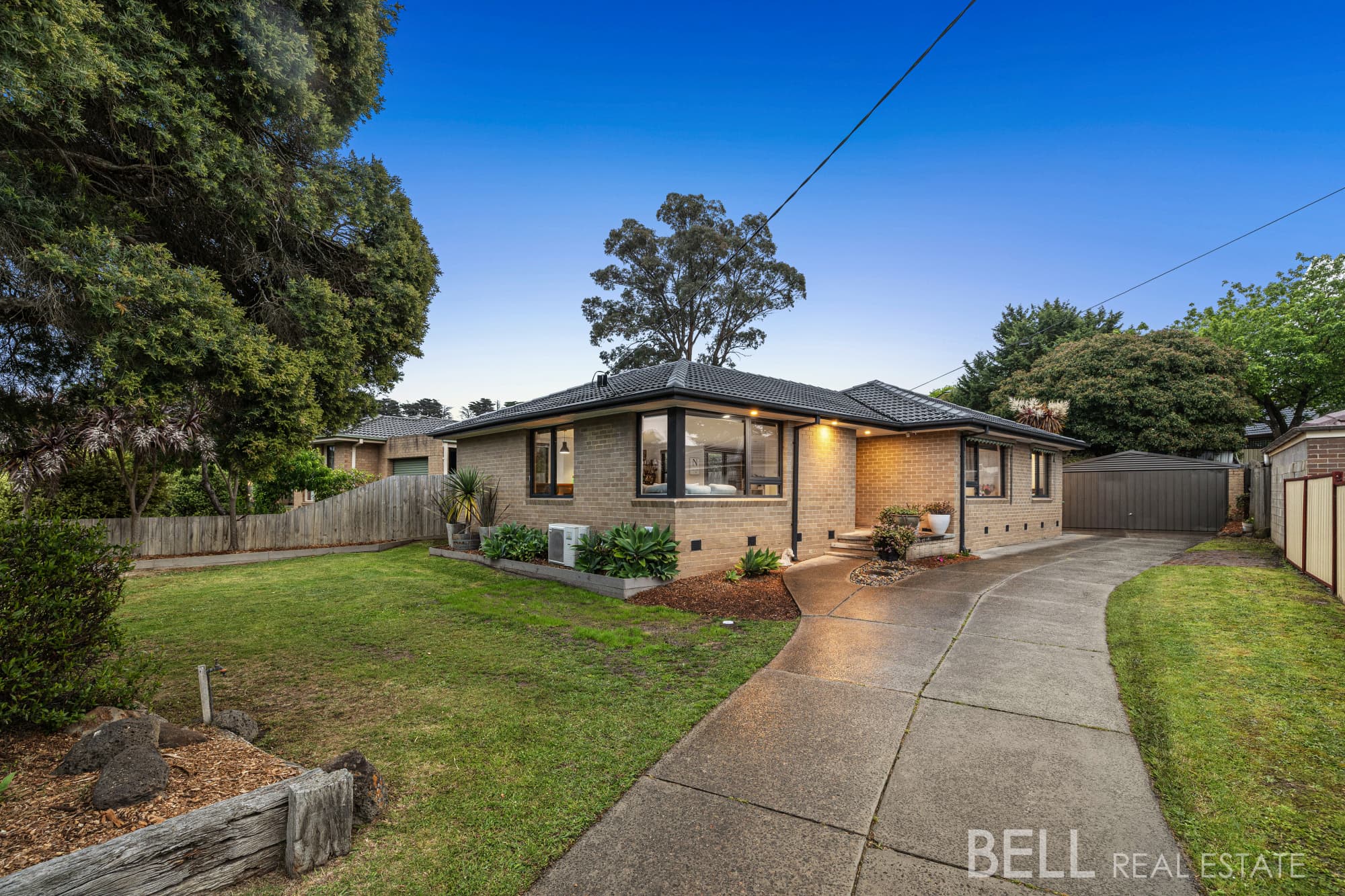 34 Joanne Avenue, CHIRNSIDE PARK VIC 3116