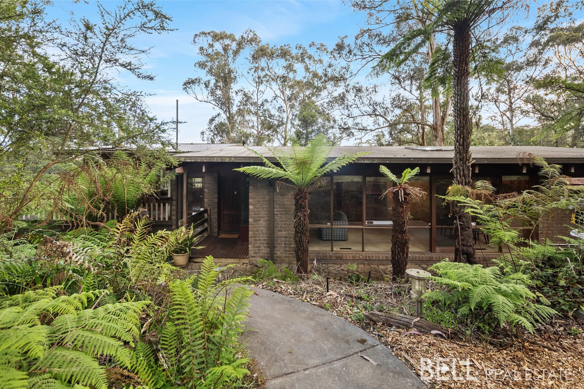 6 Myamin Close, SELBY VIC 3159