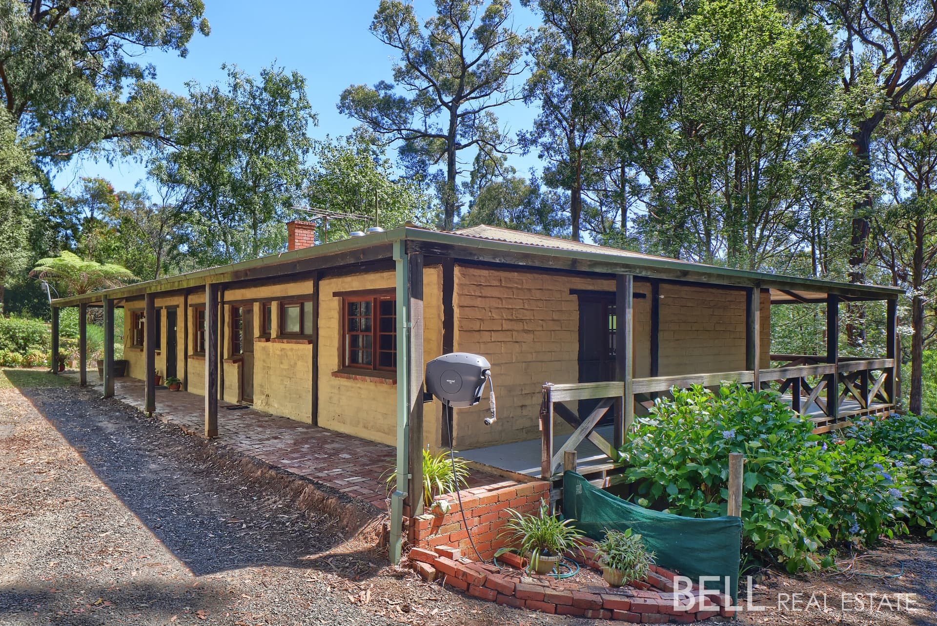 35 Second Avenue, COCKATOO VIC 3781