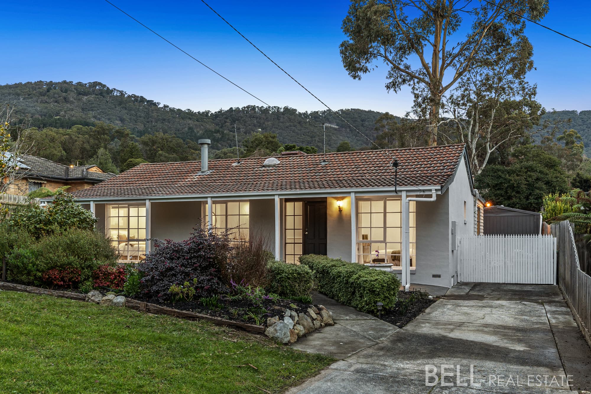 22 The Avenue, MONTROSE VIC 3765