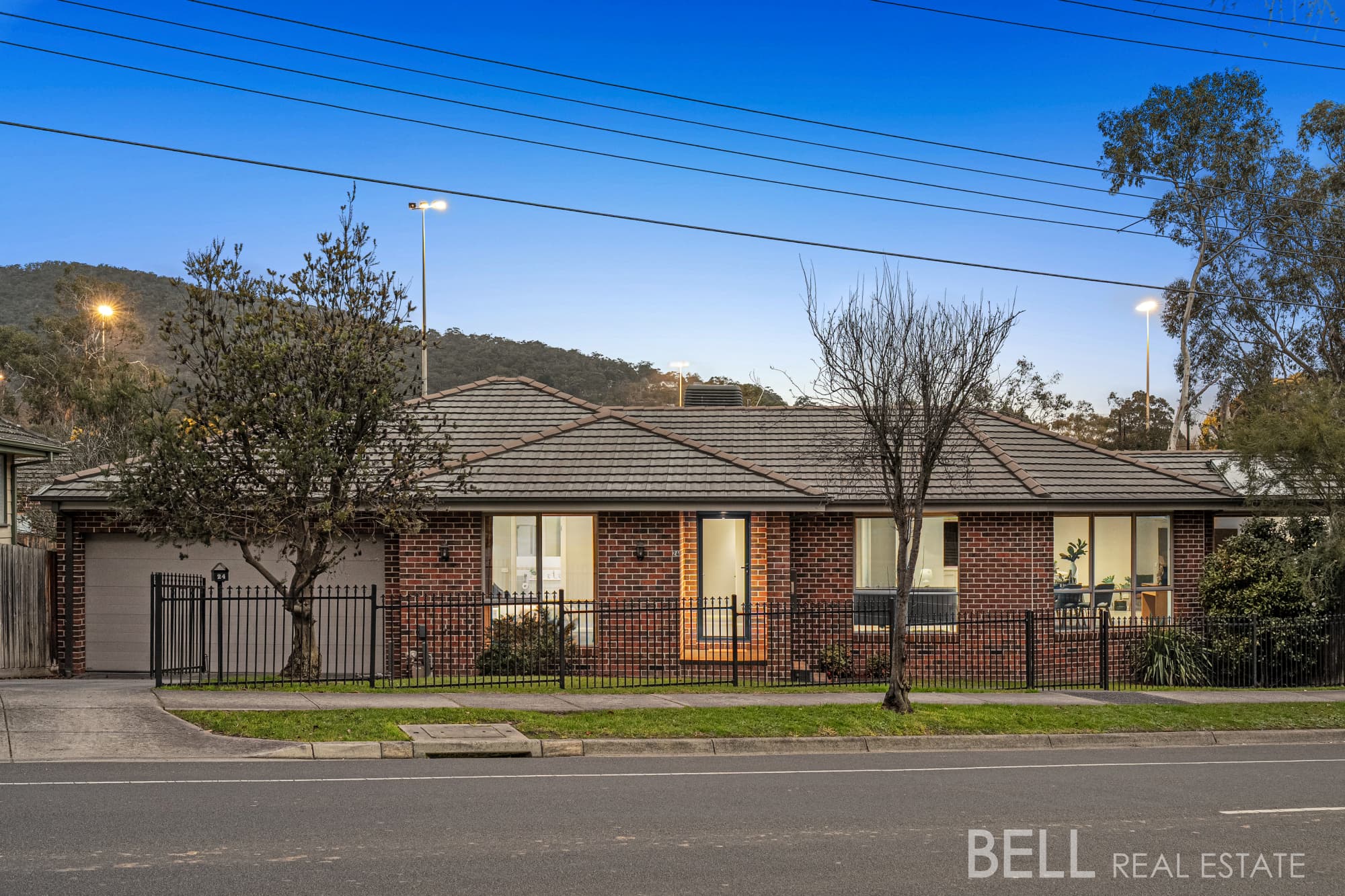 24 Miller Road, THE BASIN VIC 3154