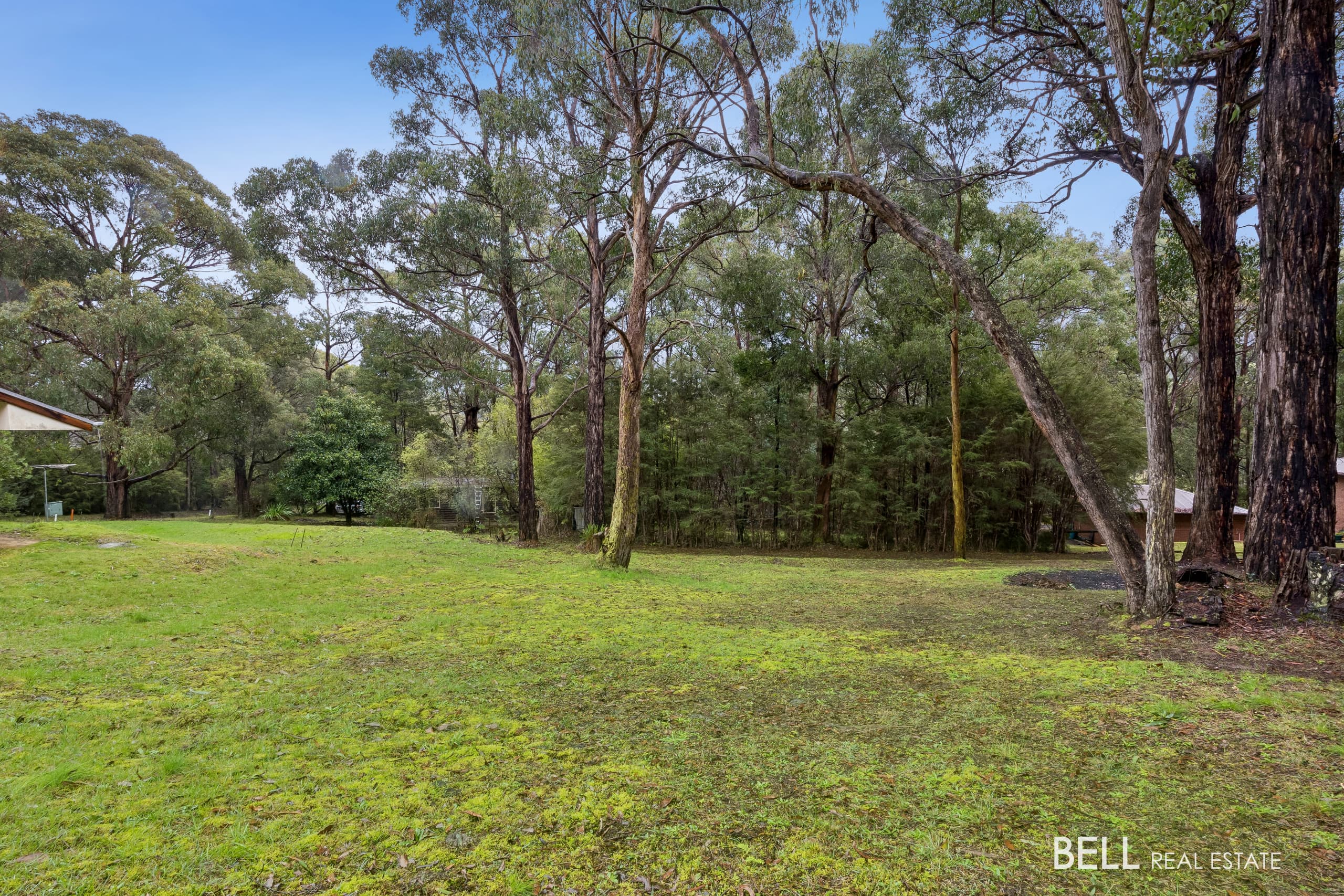 2 Yarra Valley Crescent, EAST WARBURTON VIC 3799