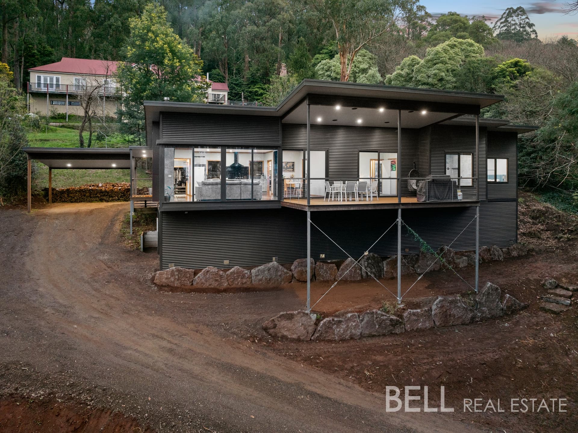 15 Red Hill Road, MONBULK VIC 3793