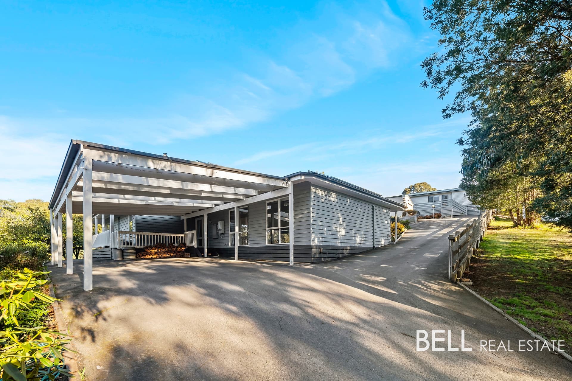 390 Gembrook Launching Place Road, LAUNCHING PLACE VIC 3139