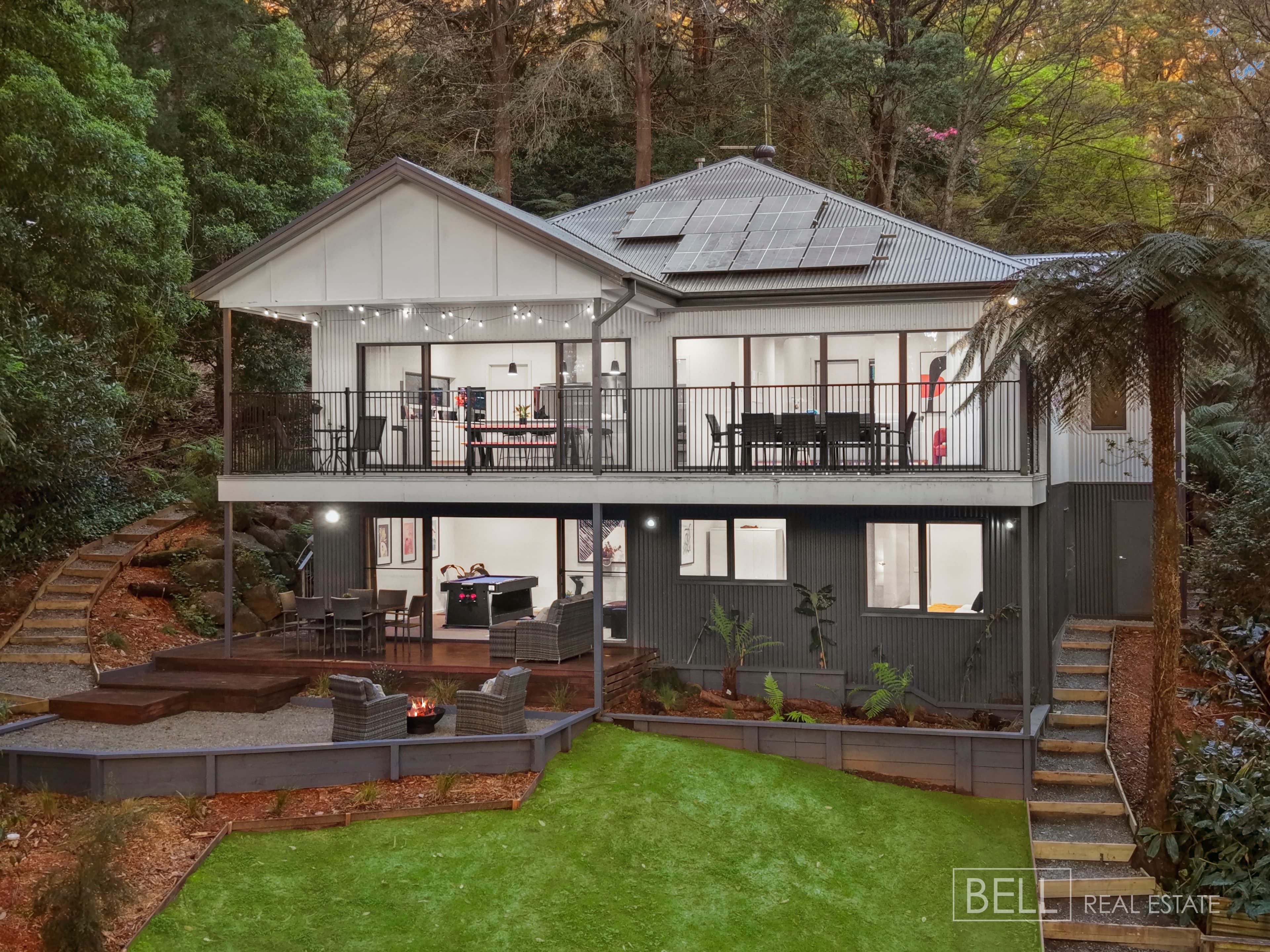 6 Lennox Grove, SASSAFRAS VIC 3787