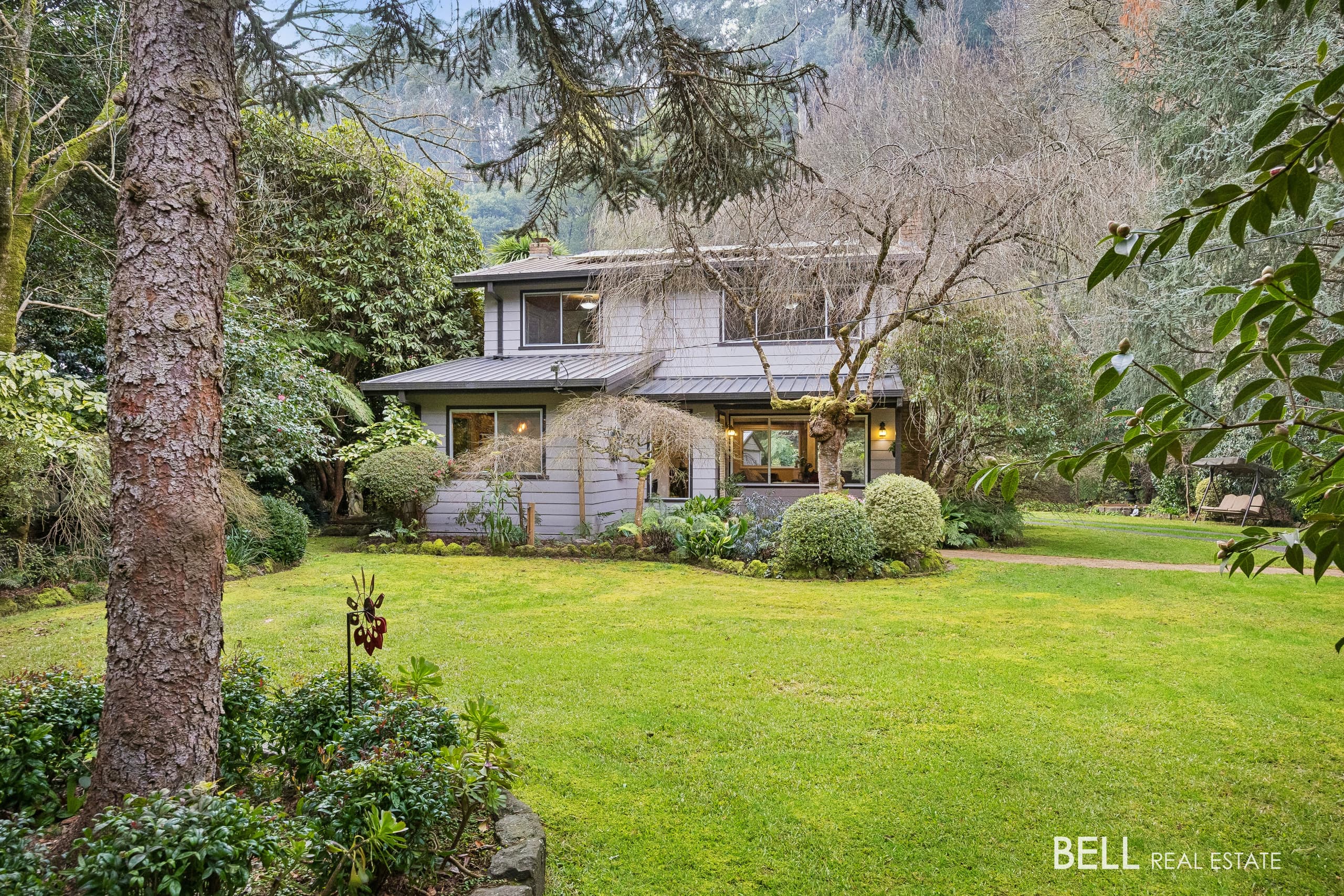 187 Woods Point Road, EAST WARBURTON VIC 3799